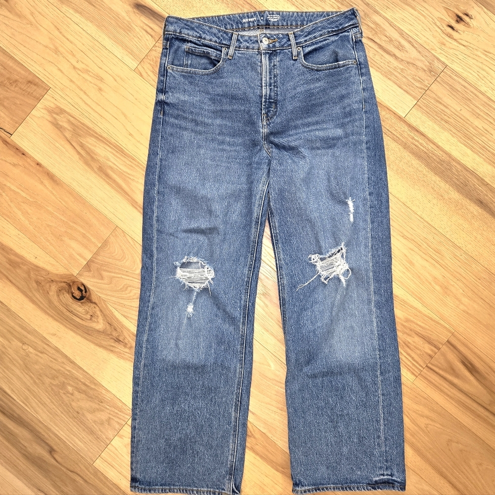 Old Navy High-Rise Distressed Straight-Leg Jeans - Medium Blue